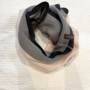 Calvin Klein infinity scarf. Pink/Gray. OS.